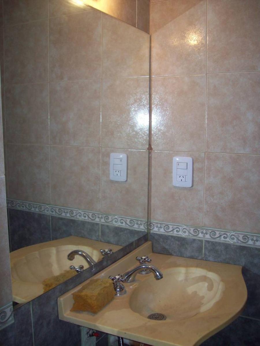 Excelente Departamento de 2 ambientes con cochera — foto 11