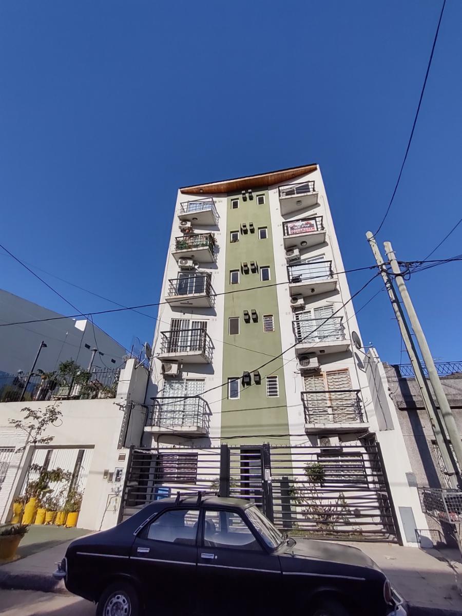 Departamento de 2 ambientes en San Justo centro