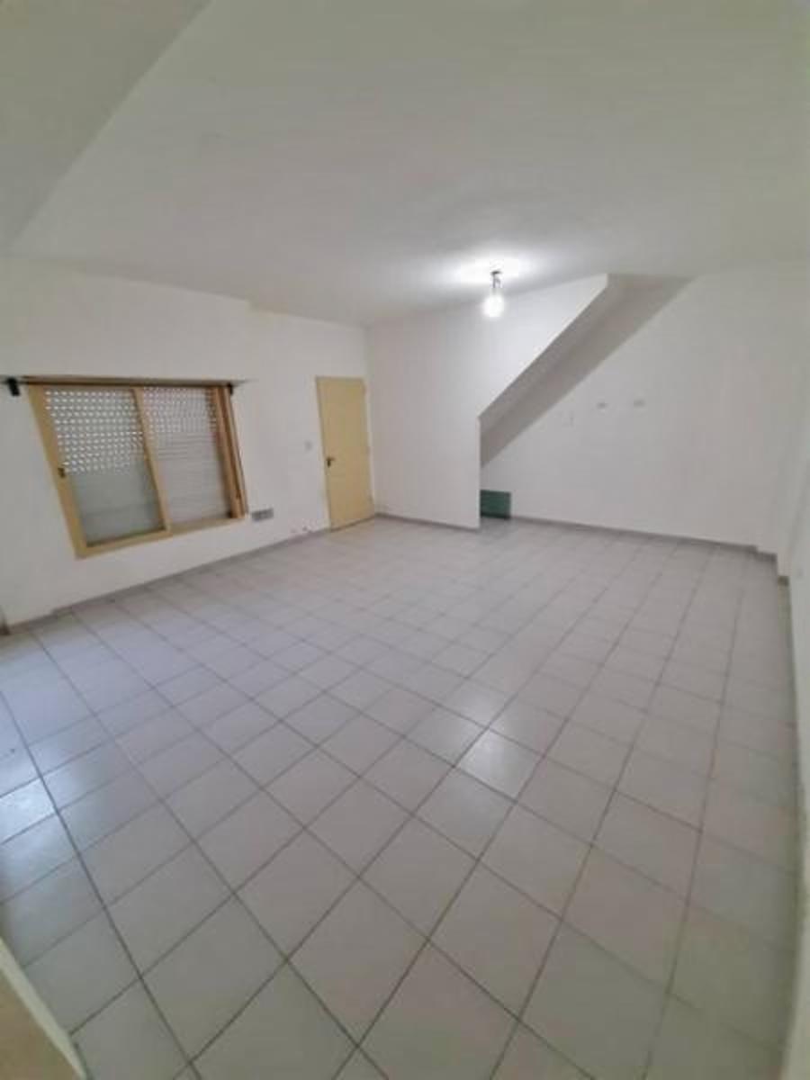 Departamento de 2 ambientes amplio. Villa Luzuriaga - 5