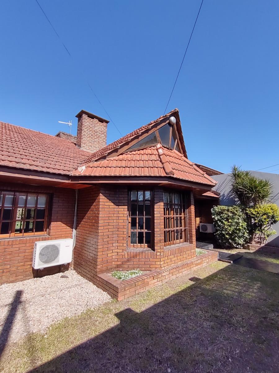 Excelente chalet sobre 2 lotes. San Antonio de Padua — foto 4