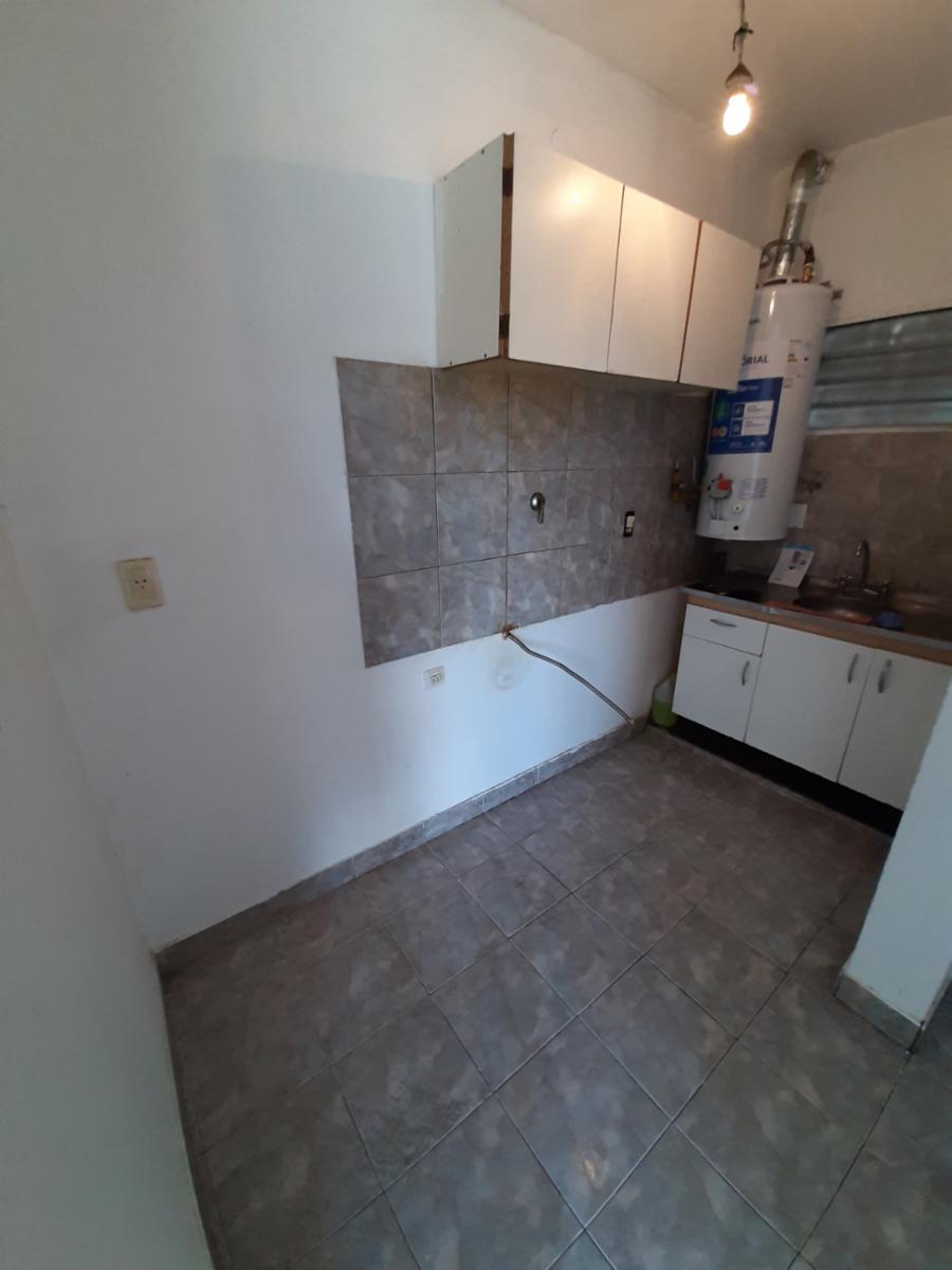 Departamento de 3 amb con balcón - 3