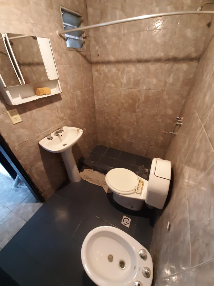 Departamento de 3 amb con balcón - 5