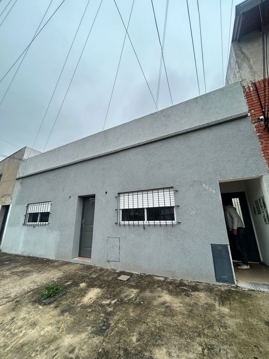 Excelente Departamento de 3 ambientes. La Tablada