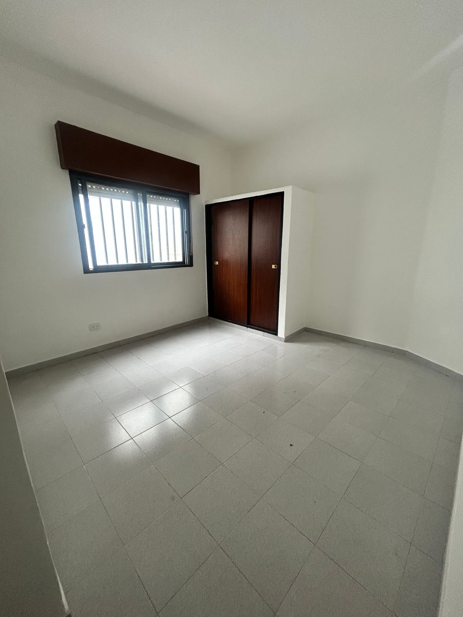 Excelente Departamento de 3 ambientes. La Tablada - 7
