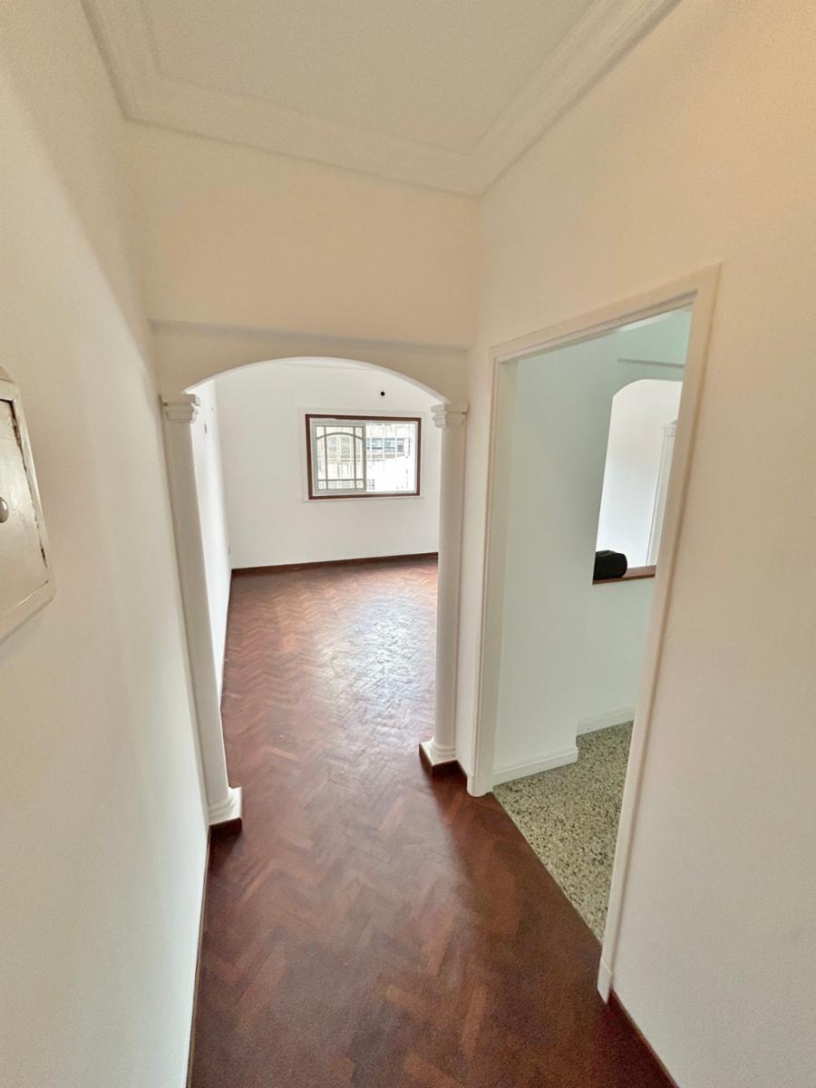 Excelente Departamento de 3 ambientes. Apto crédito