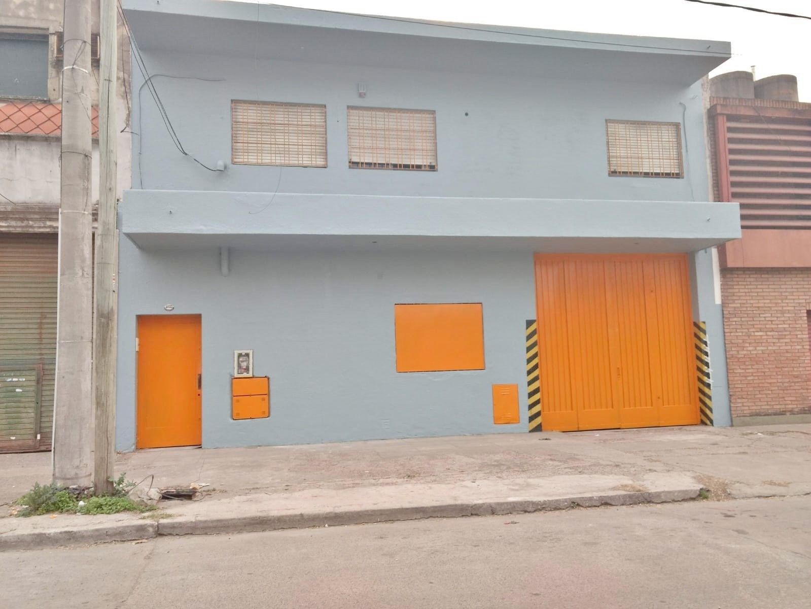 Excelente Galpón de 540 mts2. Zona M.I. — foto 4