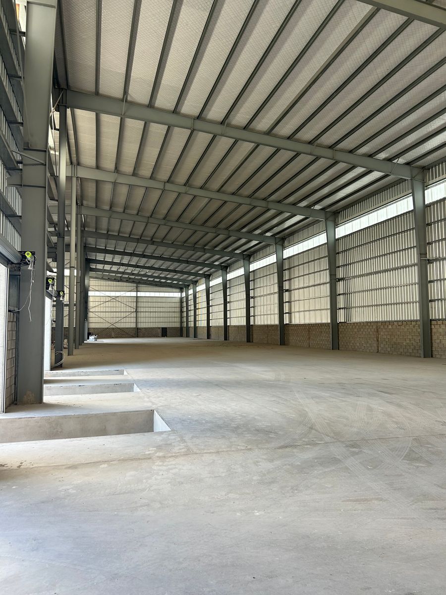 Excelente nave Industrial de 3600 mts2 en parque industrial. San Vivcente - 9