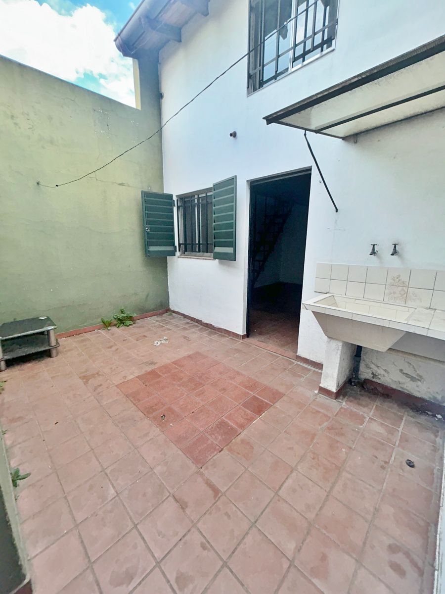 PH de 2 ambientes con patio - 6