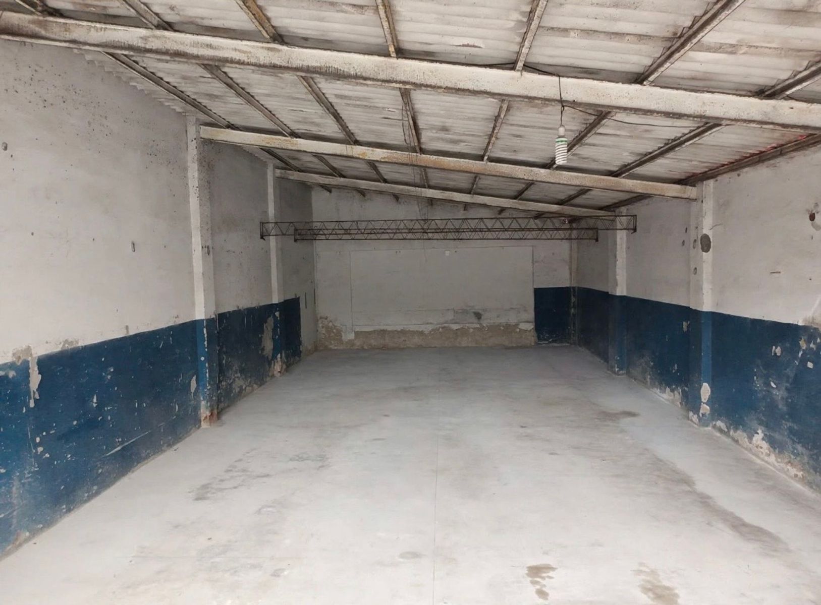 Alquiler depósito Industrial + oficinas y showrrom. Zonificación U2B. — foto 8