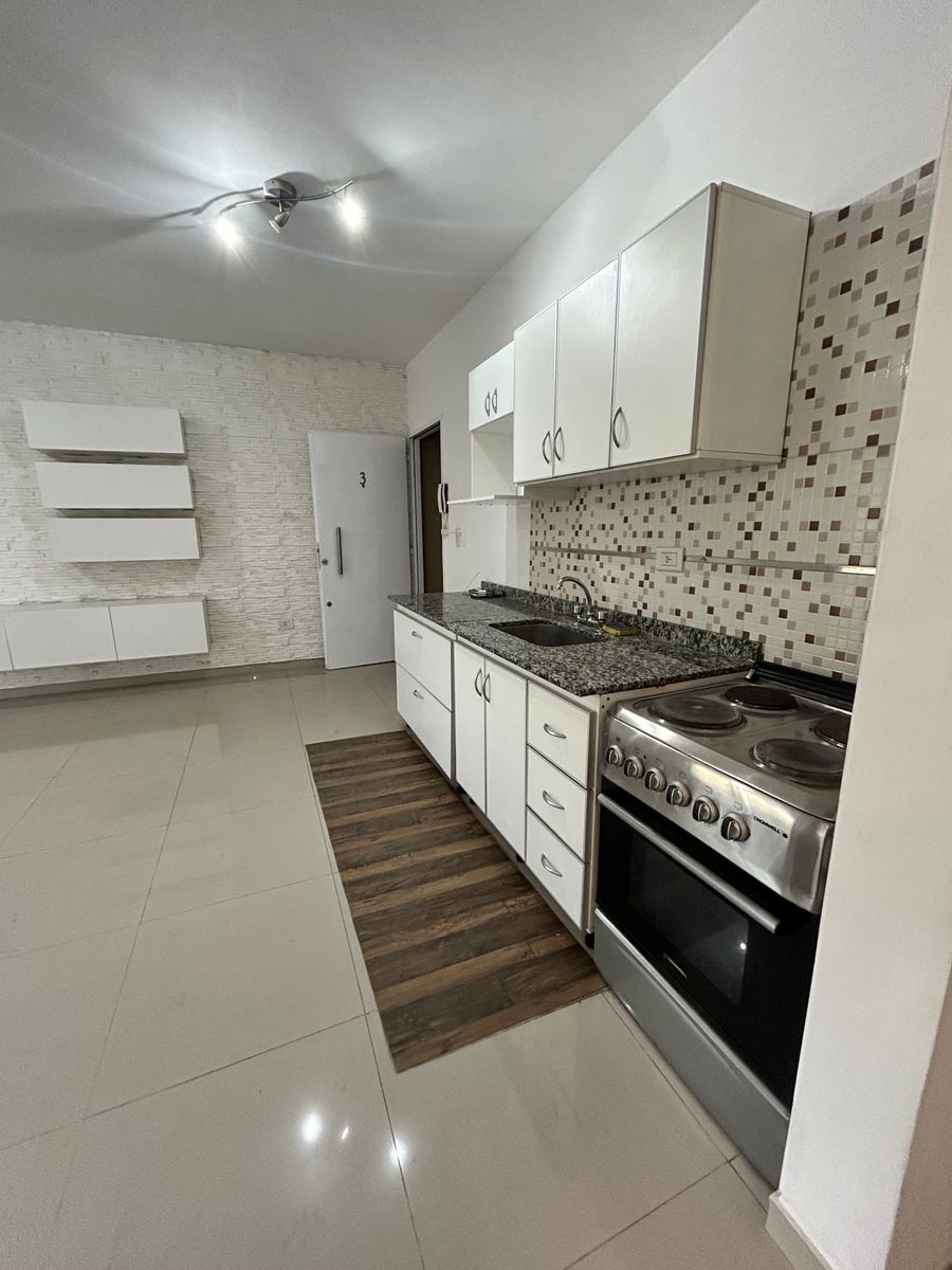Excelente Departamento de 2 ambientes con cochera cubierta. San Justo — foto 10