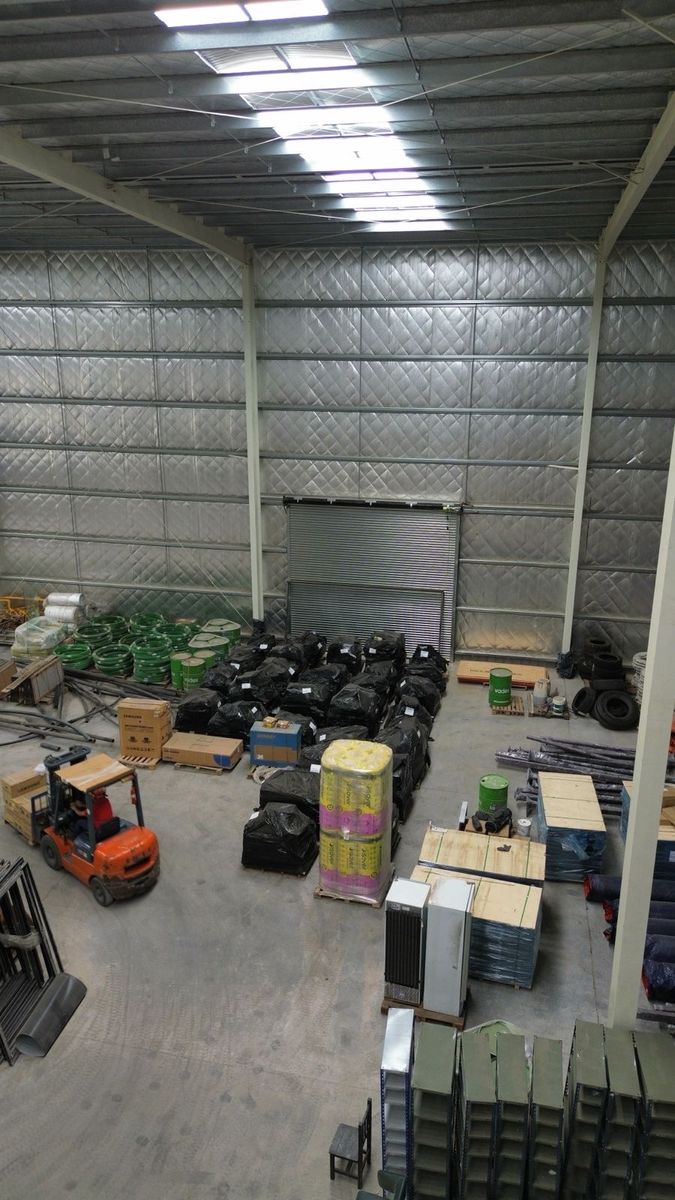 Nave Industrial de 2.270 mts2. Parque Industrial - 16
