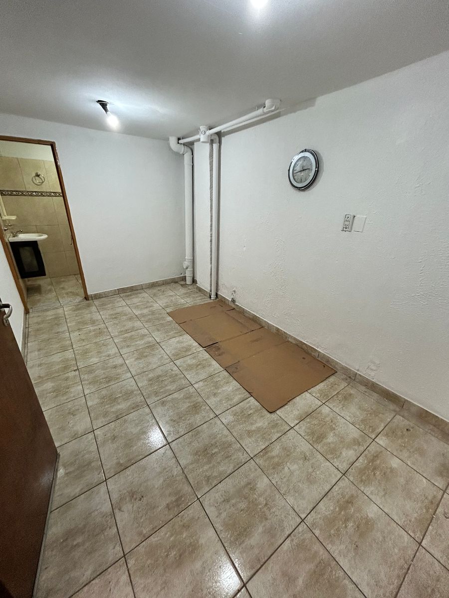 Depósito industrial/comercial con oficina y vestuario. - 18