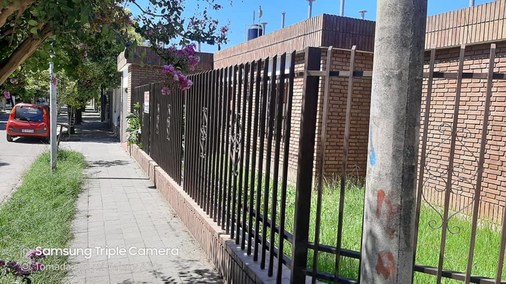 VENDO MAGNIFICA PROPIEDAD ZONA RESIDENCIAL... CESAR BERTOLOTTO (Movil: 351 5197548) — foto 2