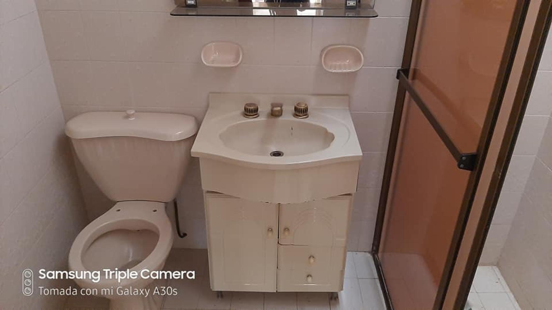 VENDO MAGNIFICA PROPIEDAD ZONA RESIDENCIAL... CESAR BERTOLOTTO (Movil: 351 5197548) — foto 8