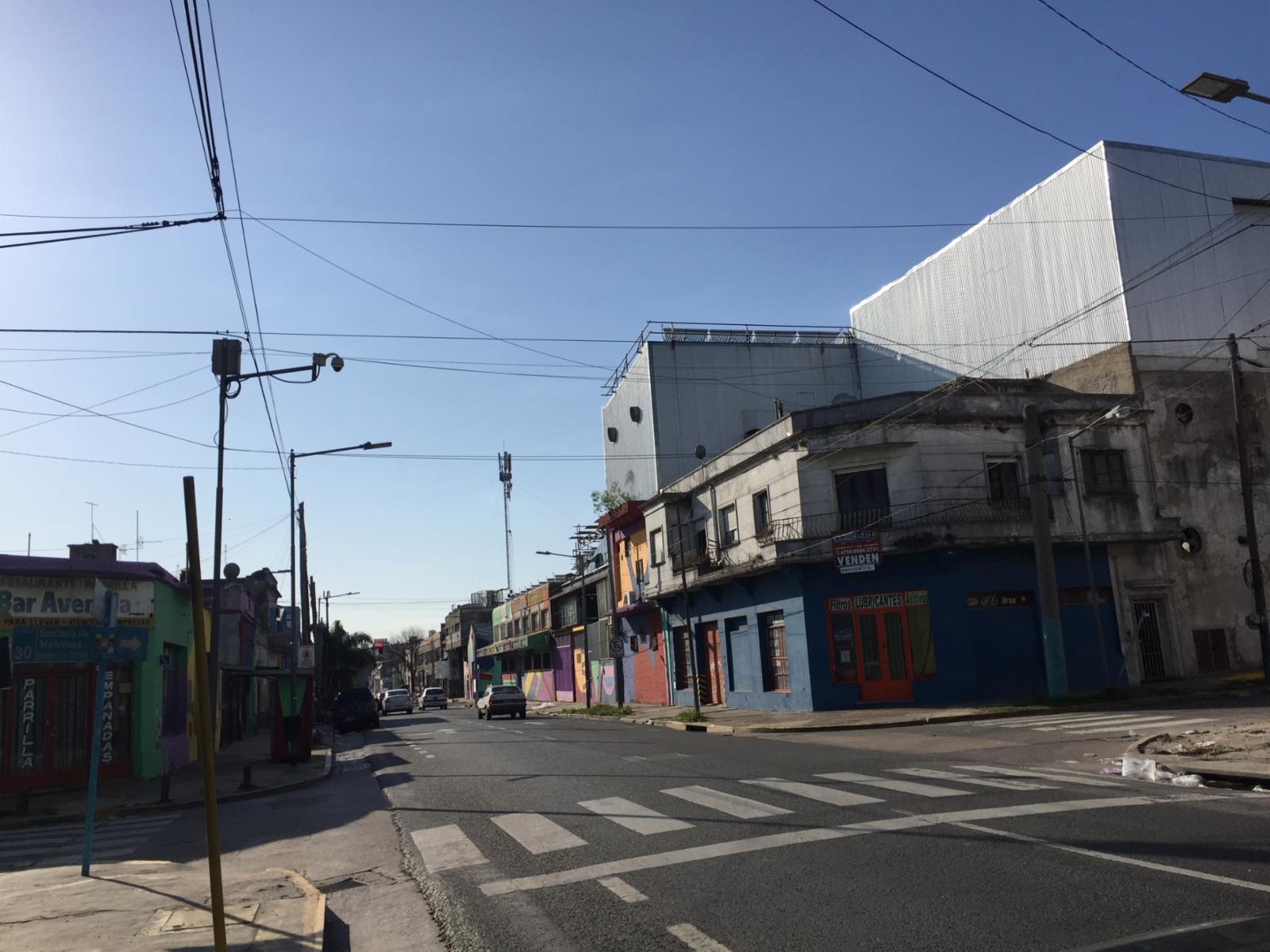 Local comercial con vivienda - 1