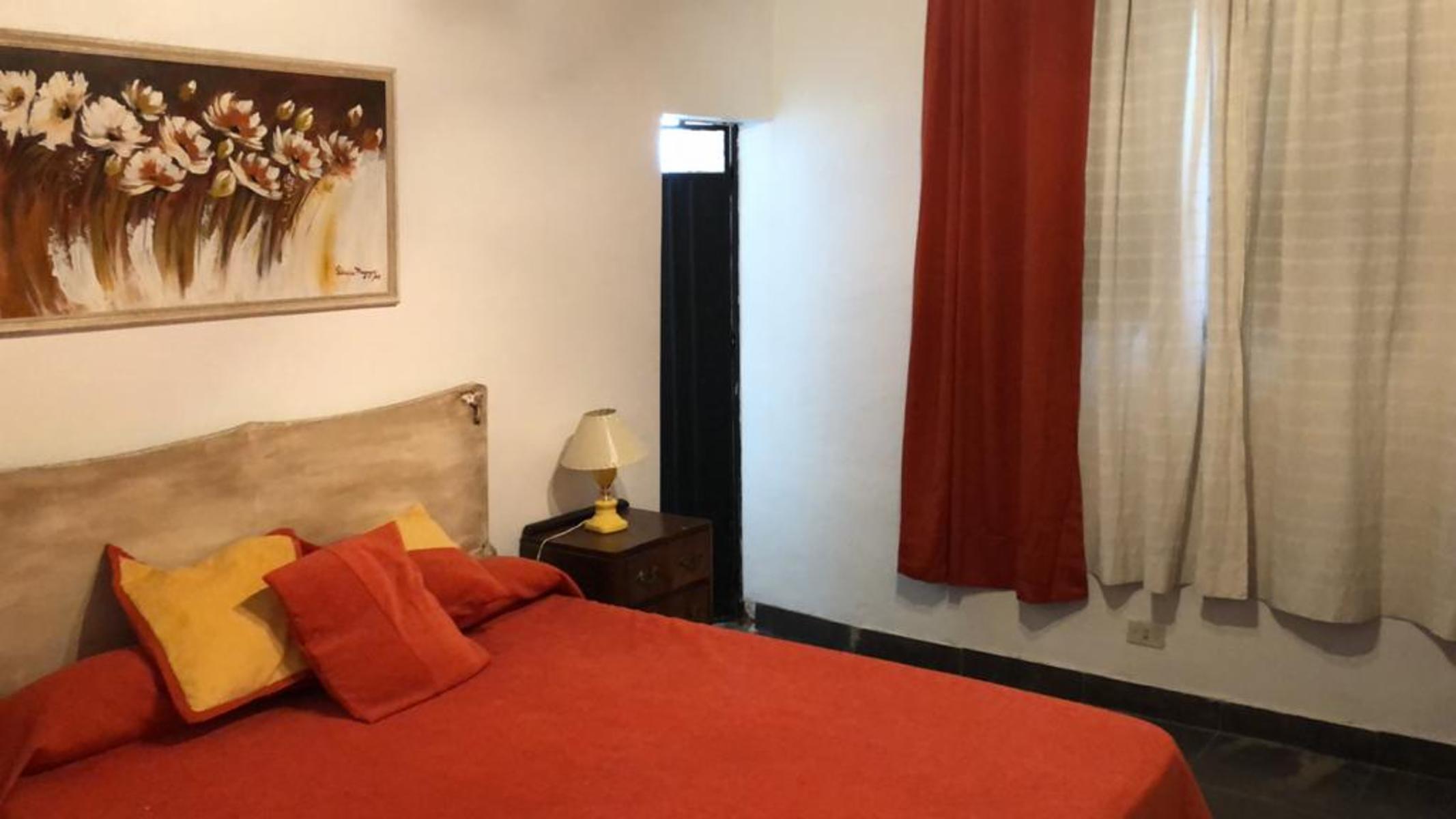Excelente casa - quinta con pileta - 4