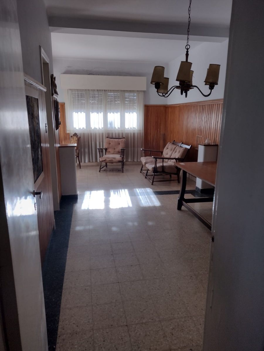 Vivienda de 3 dormitorios con gran parque en ubicación estratégica — foto 8