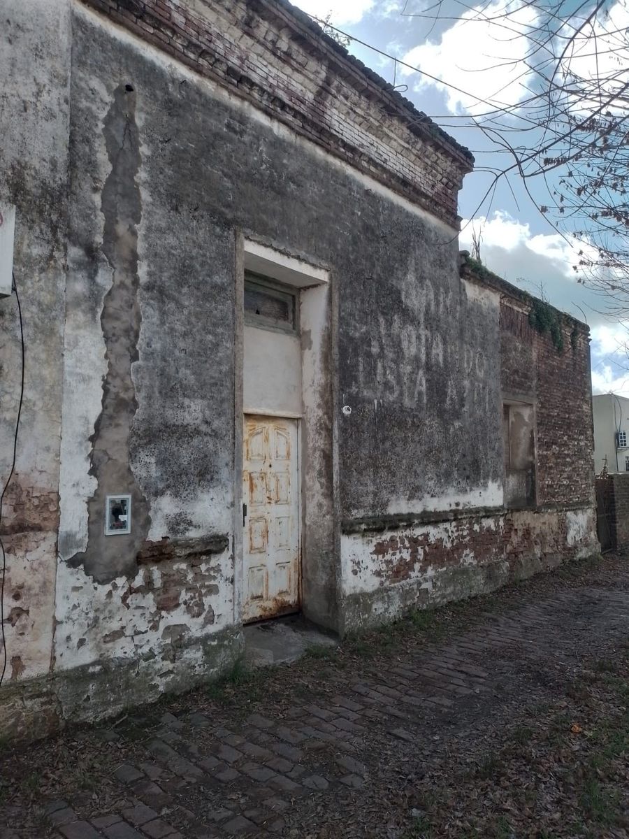 Vivienda antigua a reciclar con gran potencial en Calle 9 de Julio — foto 4