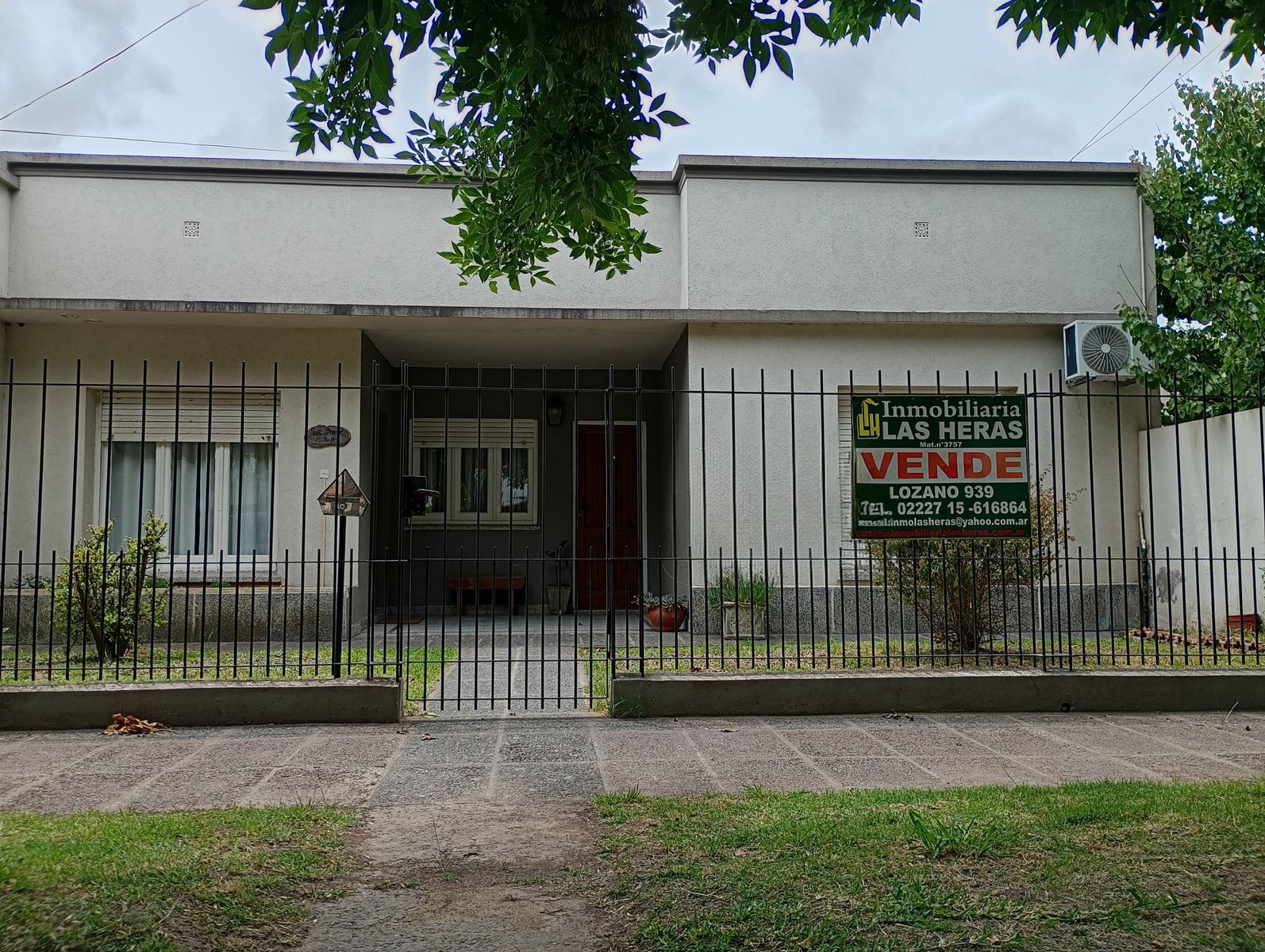 Impecable vivienda en excelente ubicación: A metros de la plaza principal