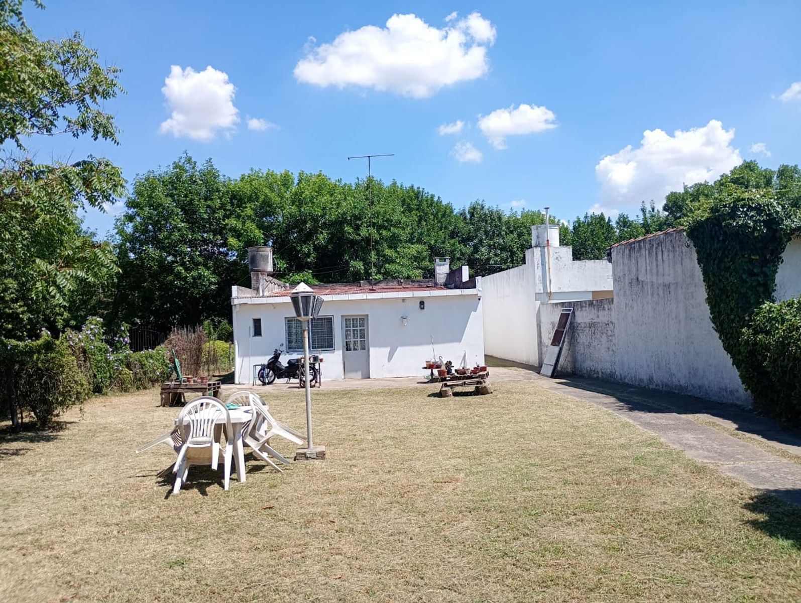 Casa tipo americana a 300 metros de la plaza principal — foto 4