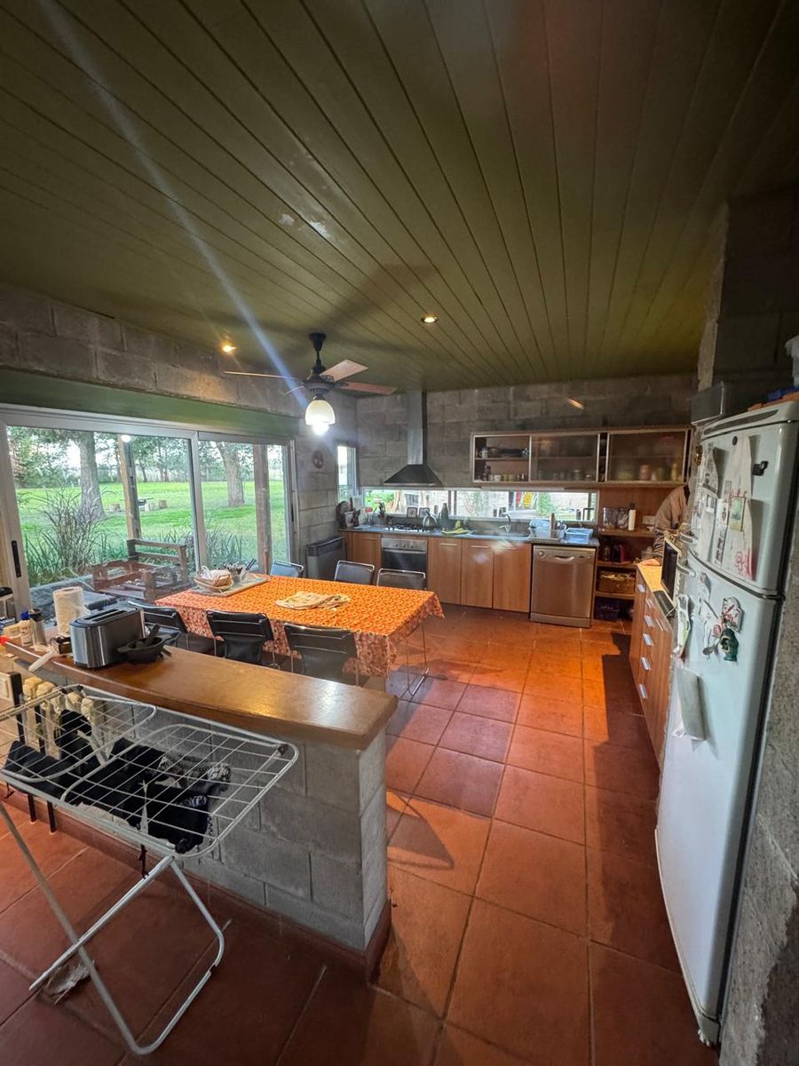 Excepcional casa quinta de 10 hectáreas en Hornos: Confort, naturaleza y equipamiento de categoría - 3