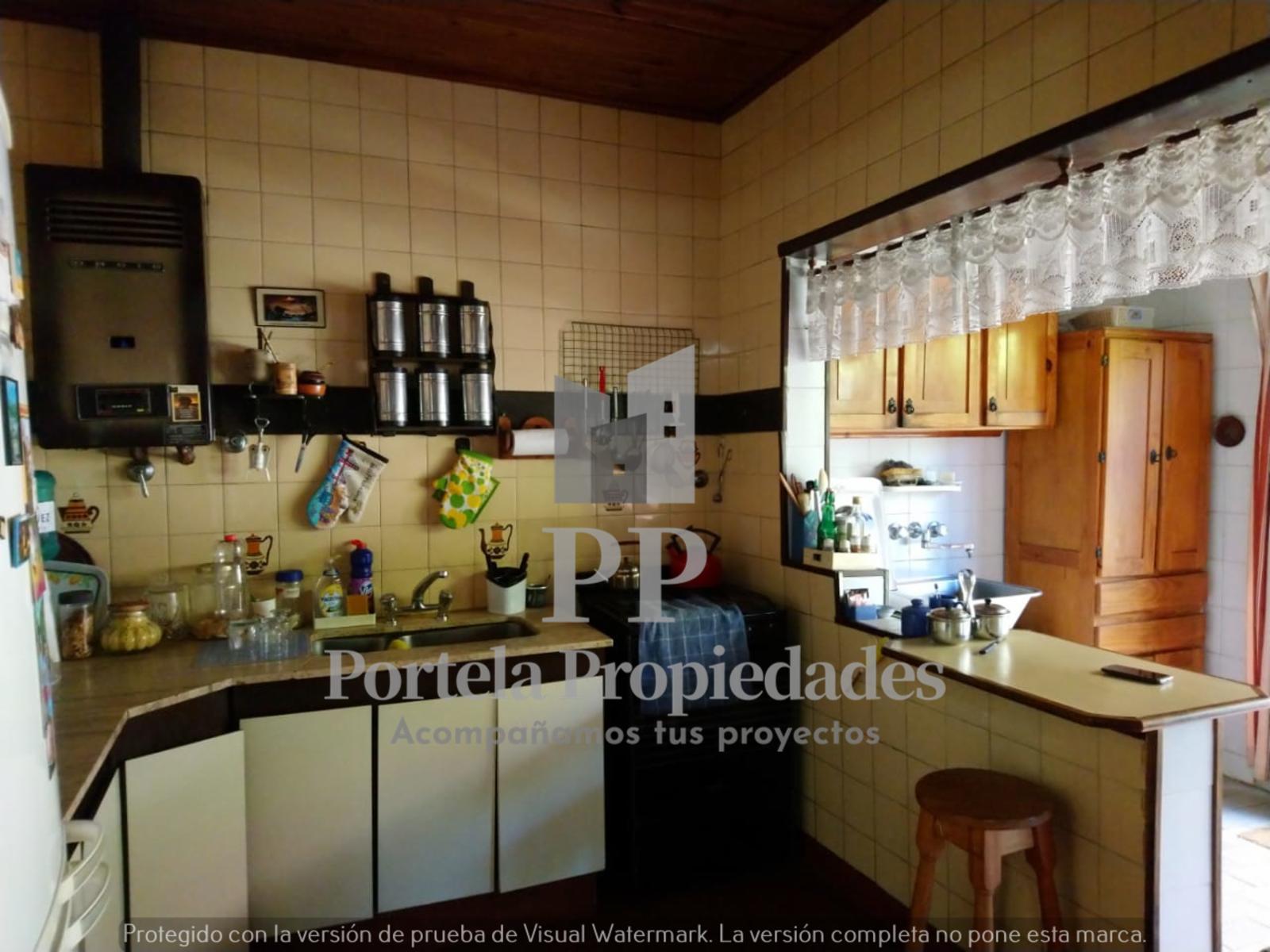 CASA SOBRE LOTE PROPIO 10X33 HECTOR GUIDI Y 9 DE JULIO LANUS — foto 6