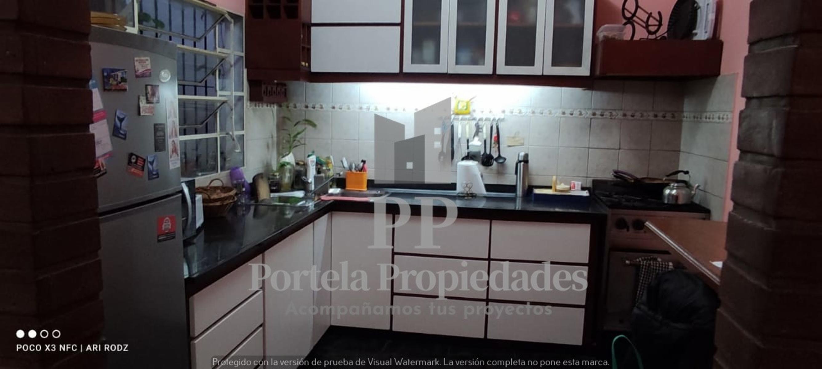 IMPORTANTE CASA EN PRIMER PISO POR ESCALERA - 6