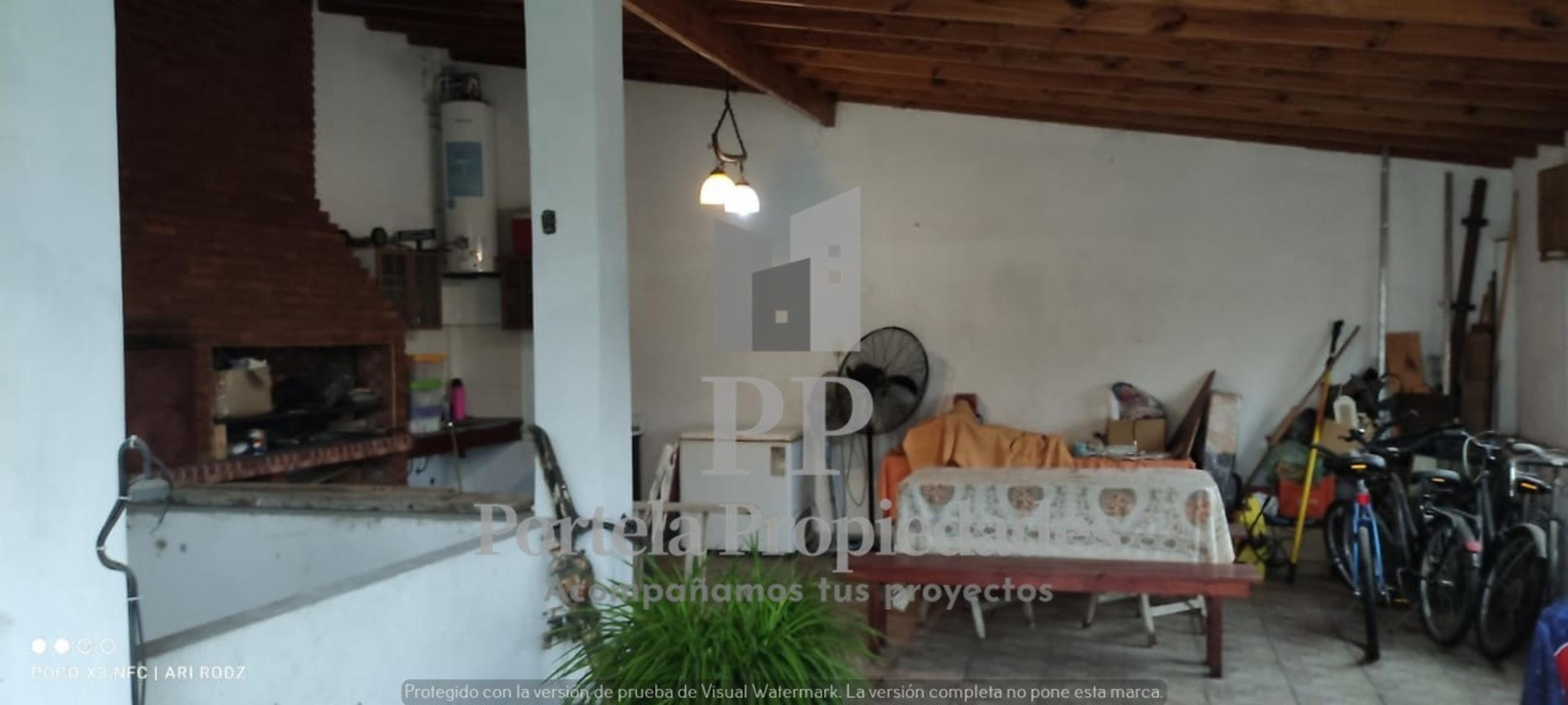IMPORTANTE CASA EN PRIMER PISO POR ESCALERA - 17