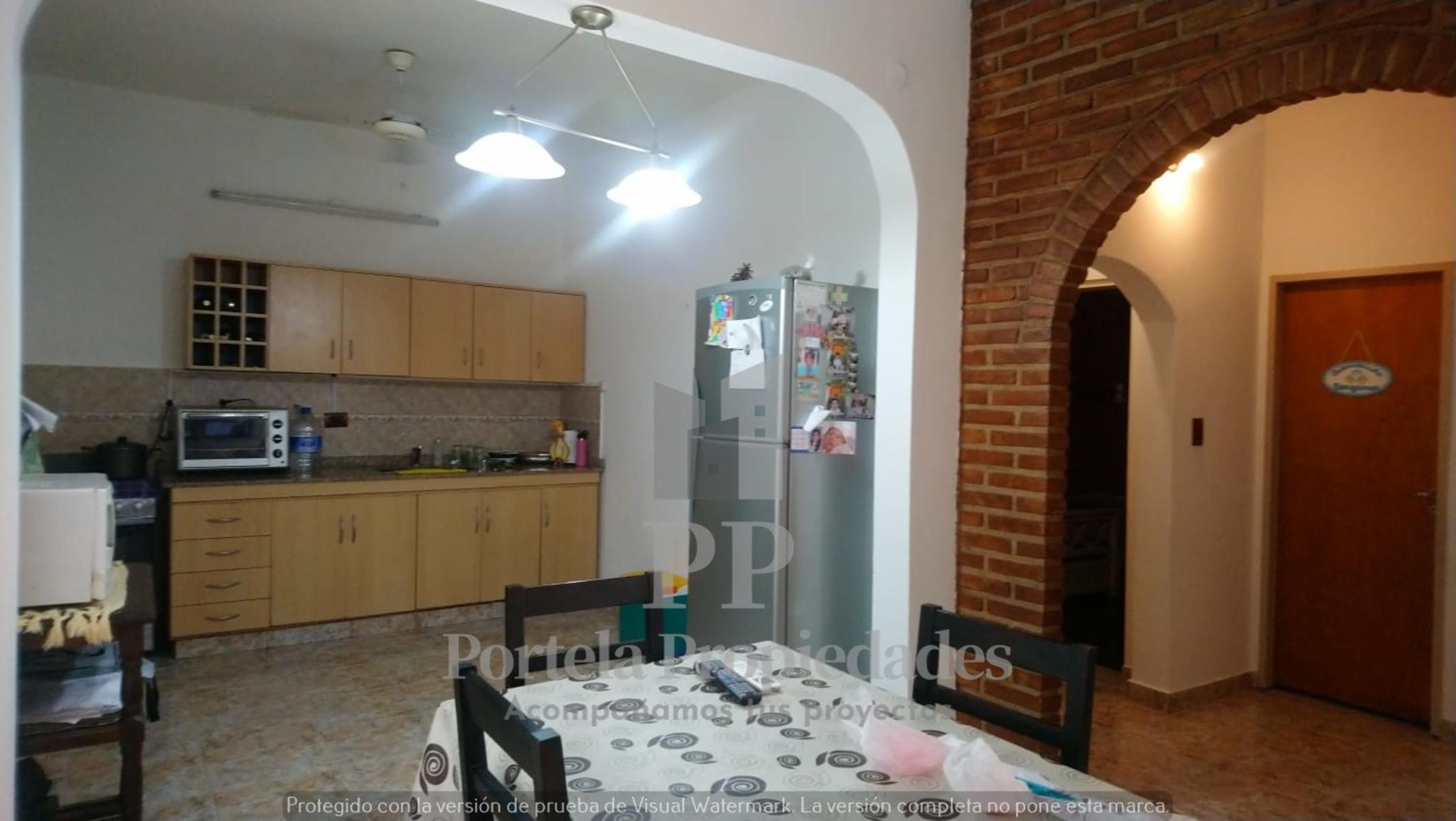 CASA 4 AMBIENTES CASTELAR — foto 7