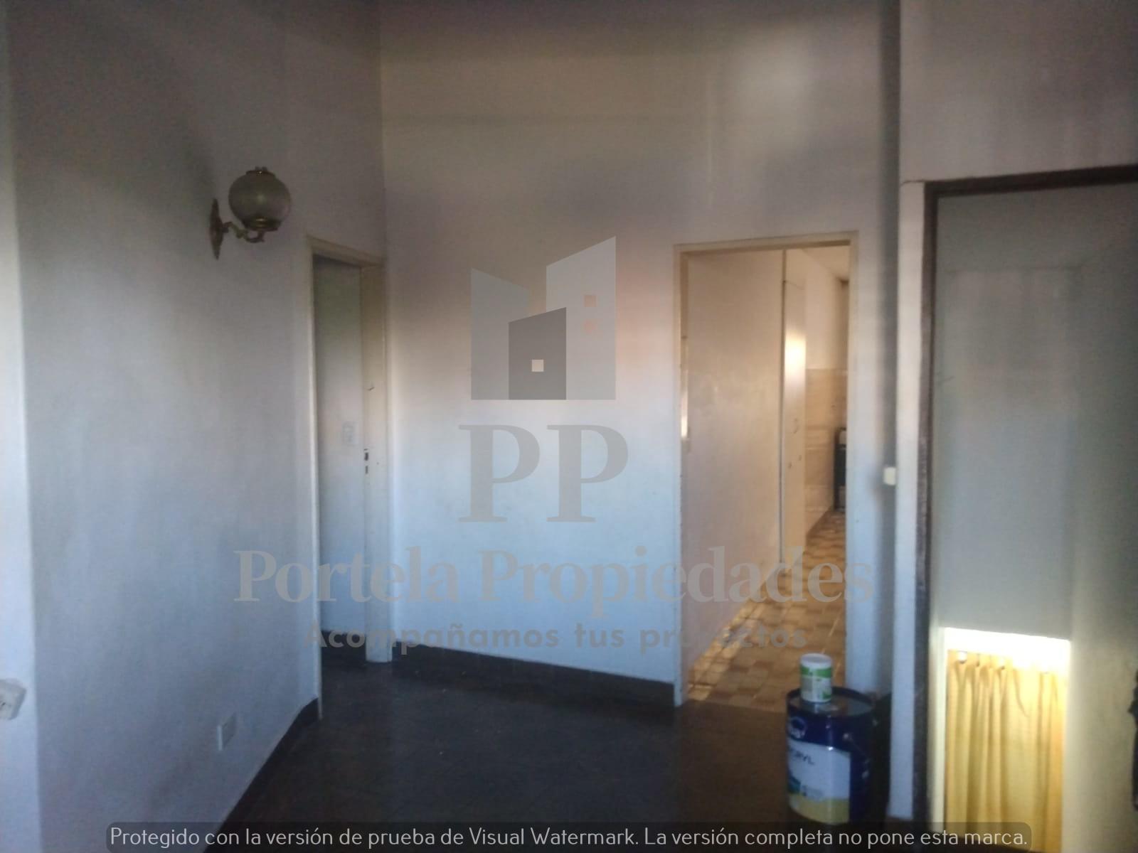 LOCAL COMERCIAL CON PROPIEDAD FRENTE A LA ESTACION DE CASTELAR NORTE — foto 11