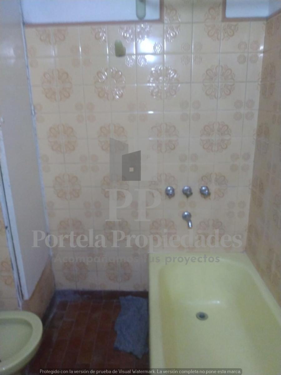 LOCAL COMERCIAL CON PROPIEDAD FRENTE A LA ESTACION DE CASTELAR NORTE — foto 15