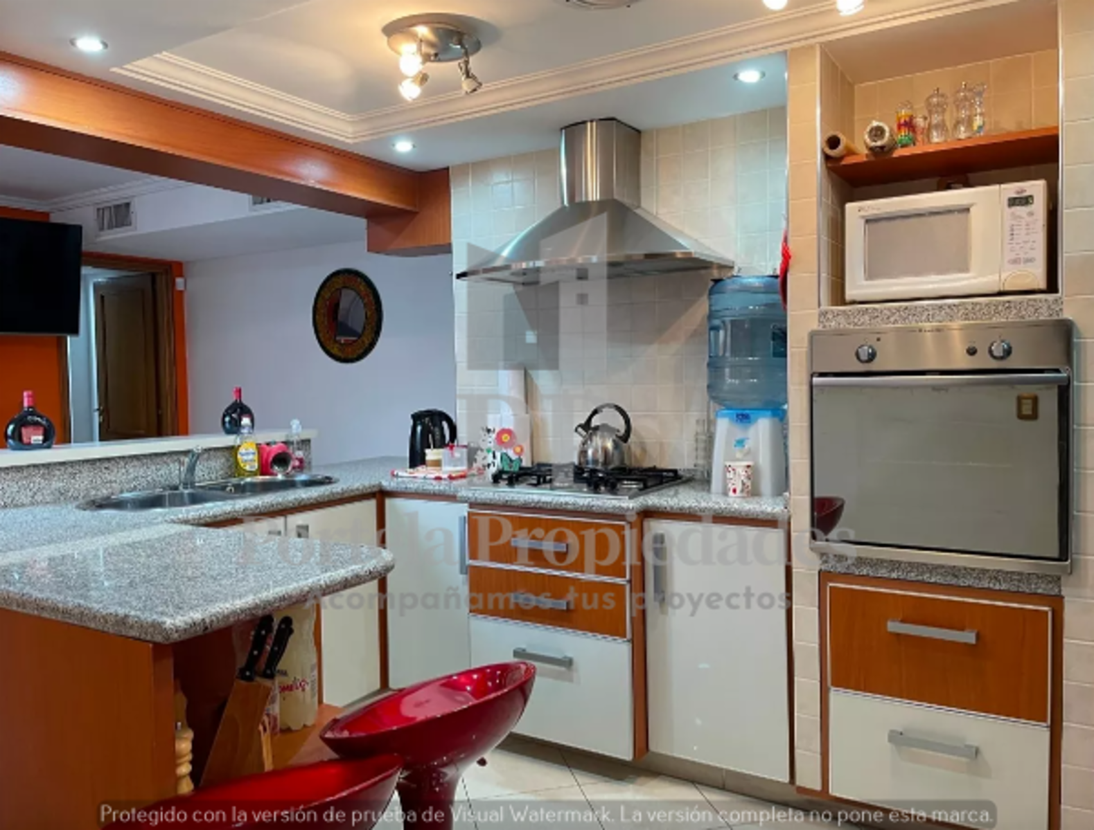 PISO DE 4 AMBIENTES C/COCHERA CENTRO DE CASTELAR — foto 8