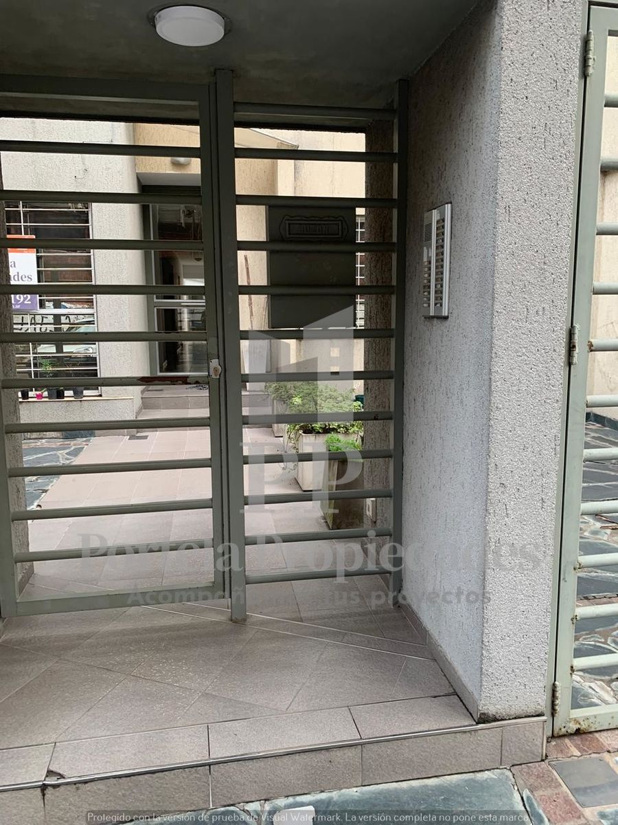 DEPARTAMENTO DE 1 AMBIENTE MORON - 7