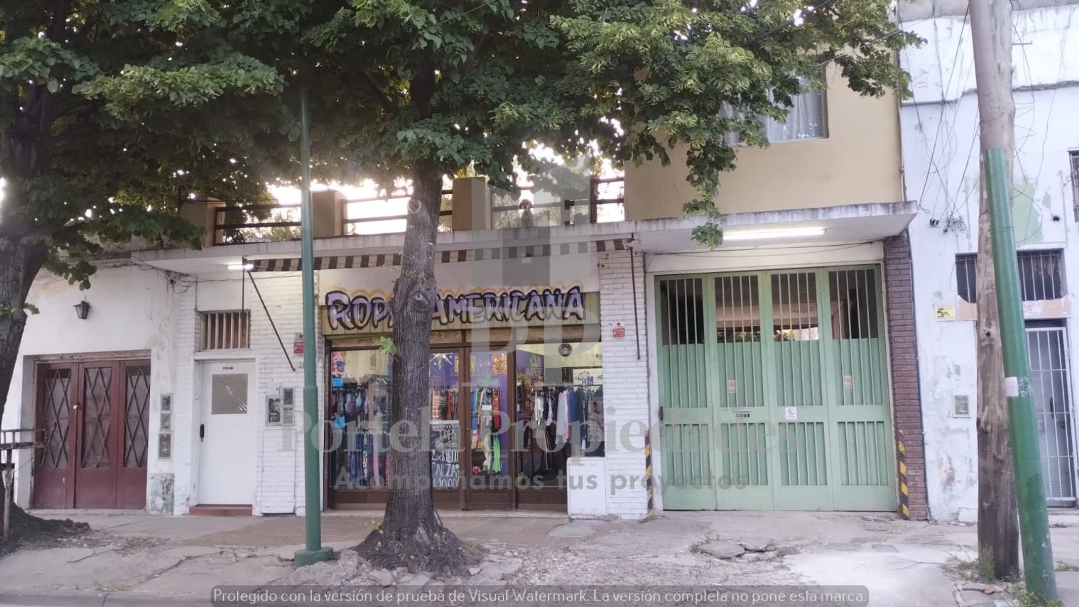 CASA CON NEGOCIO Y DEPARTAMENTOS EN ITUZAINGO NORTE