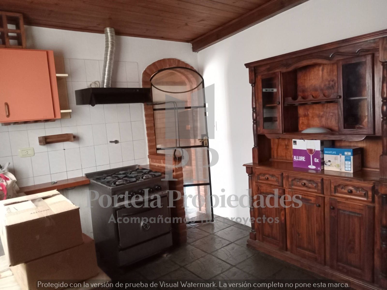 CASA CON NEGOCIO Y DEPARTAMENTOS EN ITUZAINGO NORTE — foto 2