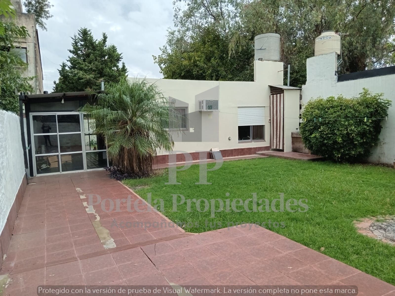 CASA CON NEGOCIO Y DEPARTAMENTOS EN ITUZAINGO NORTE — foto 12