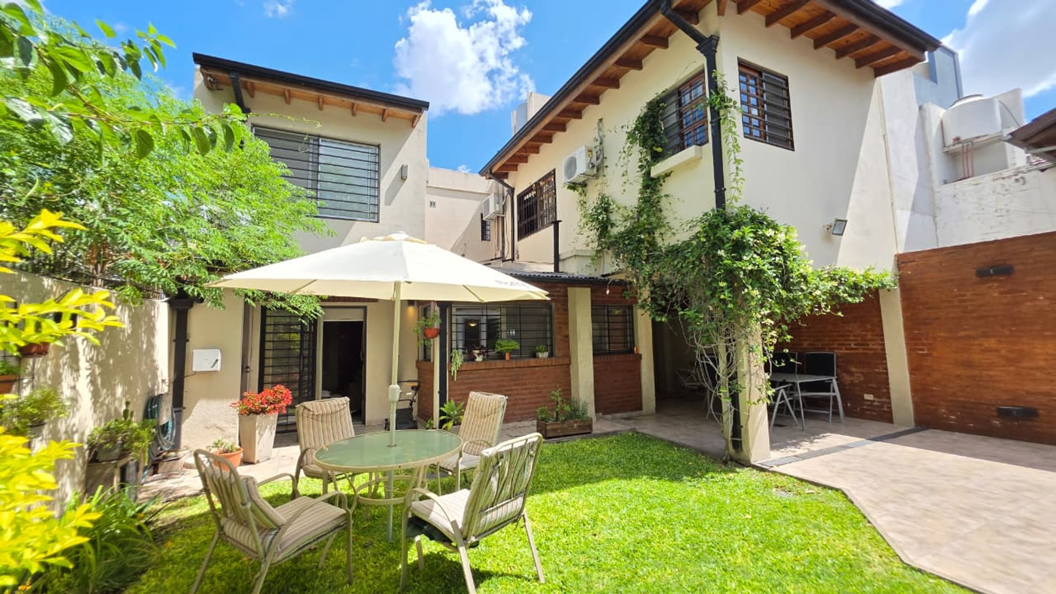 CASA 5 AMBIENTES EN ITUZAINGÓ — foto 5