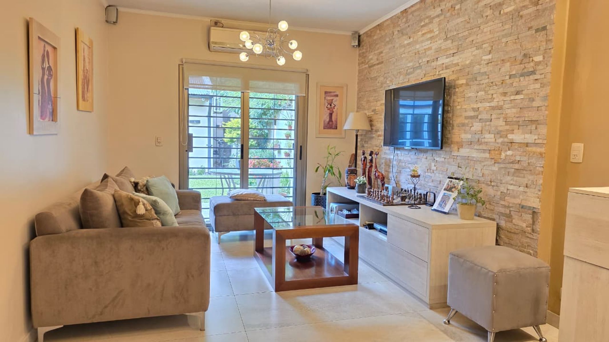 CASA 5 AMBIENTES EN ITUZAINGÓ — foto 13