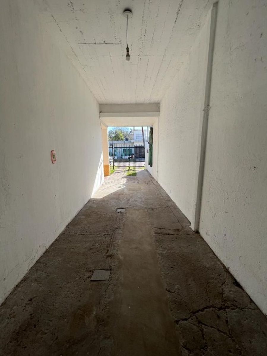 CASA AMERICANA APTO CRÉDITO EN CASTELAR SUR — foto 6