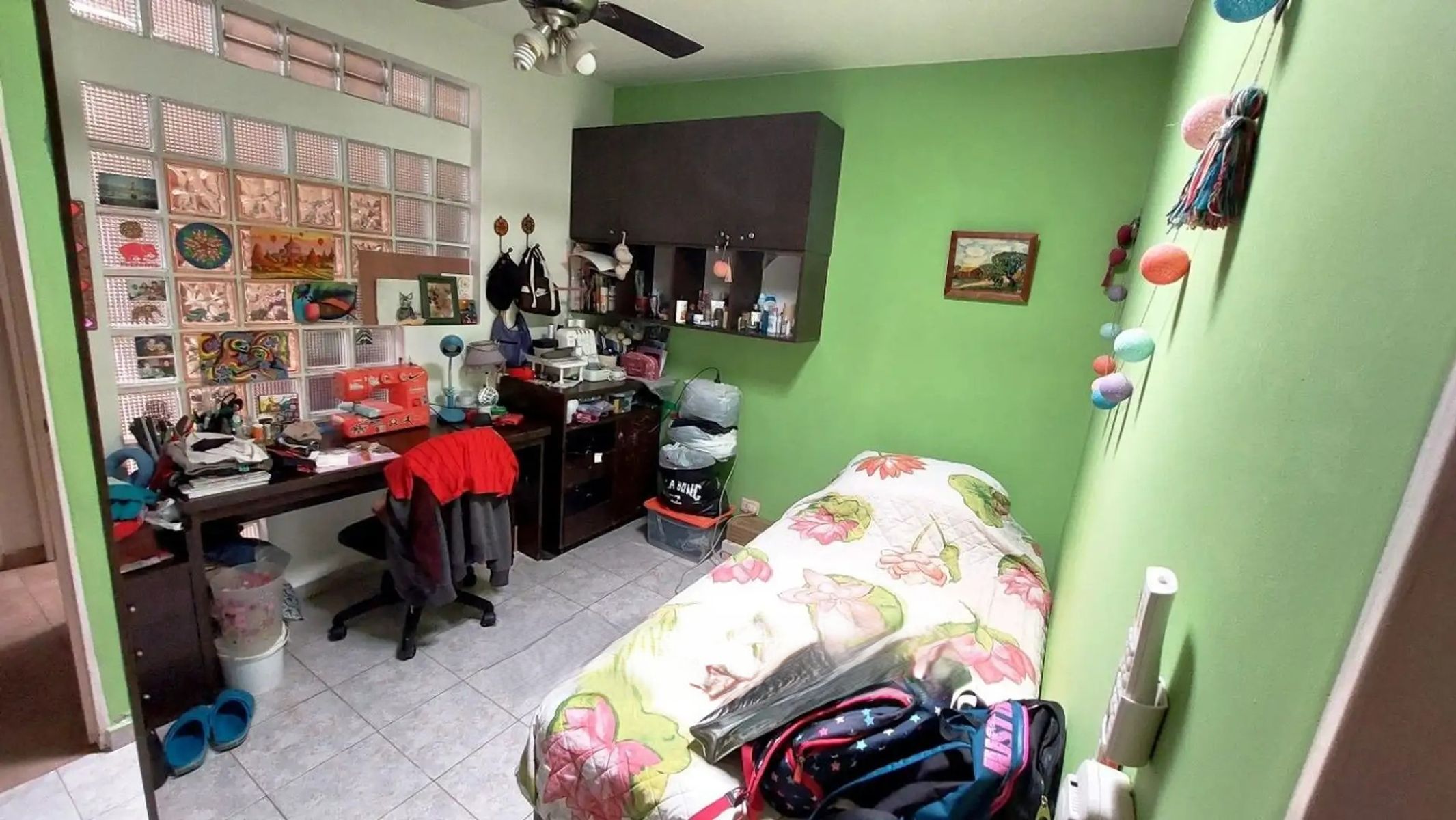 CASA 5 AMBIENTES APTO CRÉDITO CON PILETA EN CASTELAR NORTE — foto 7