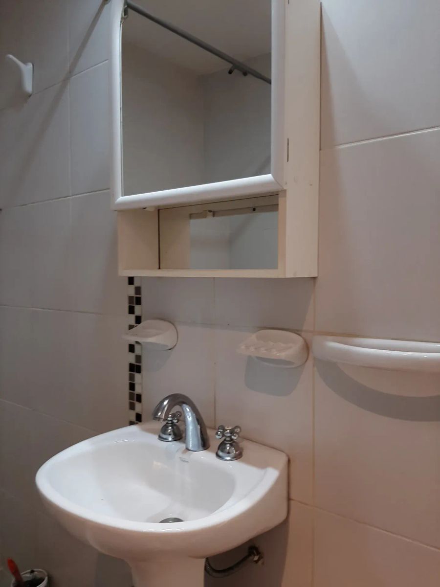 MONOAMBIENTE APTO CRÉDITO CON PATIO EN MORÓN SUR - 9