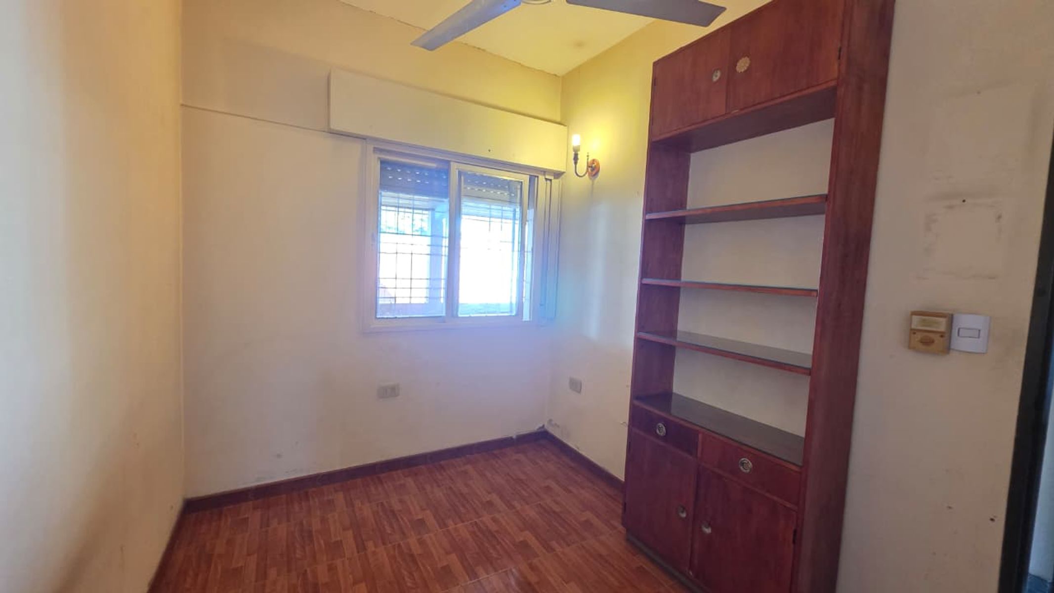 CASA 4 AMBIENTES EN VENTA EN CASTELAR NORTE - 10