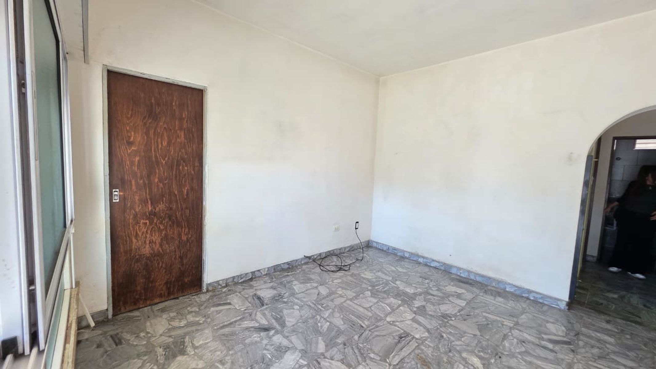 CASA 4 AMBIENTES EN VENTA EN CASTELAR NORTE - 12
