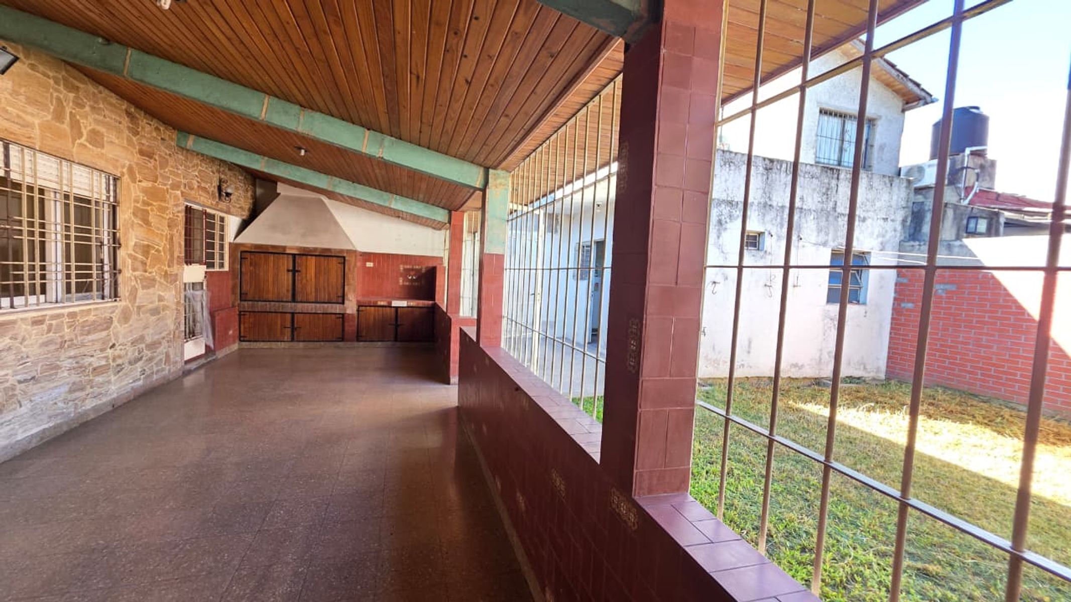 CASA 4 AMBIENTES EN VENTA EN CASTELAR NORTE - 14
