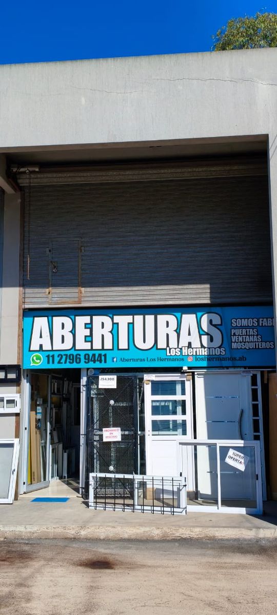 LOCAL EN VENTA EN MORENO EN COMPLEJO MARIA EUGENIA BUREAU - 2