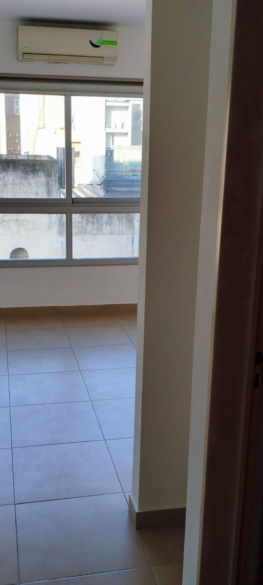 ALQUILER MONOAMBIENTE EN CASTELAR NORTE - 7