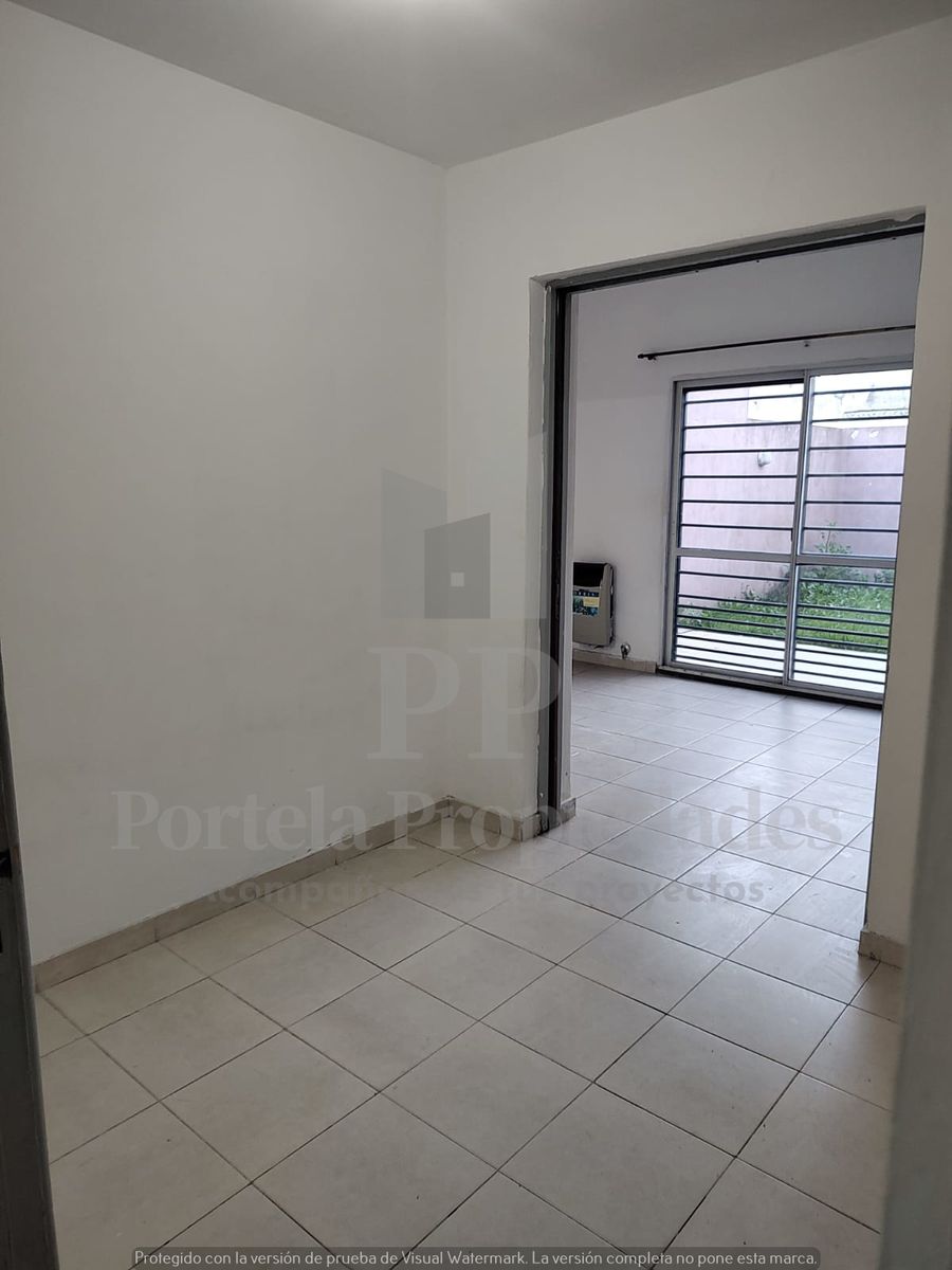 PH 3 AMBIENTES CASTELAR - 17