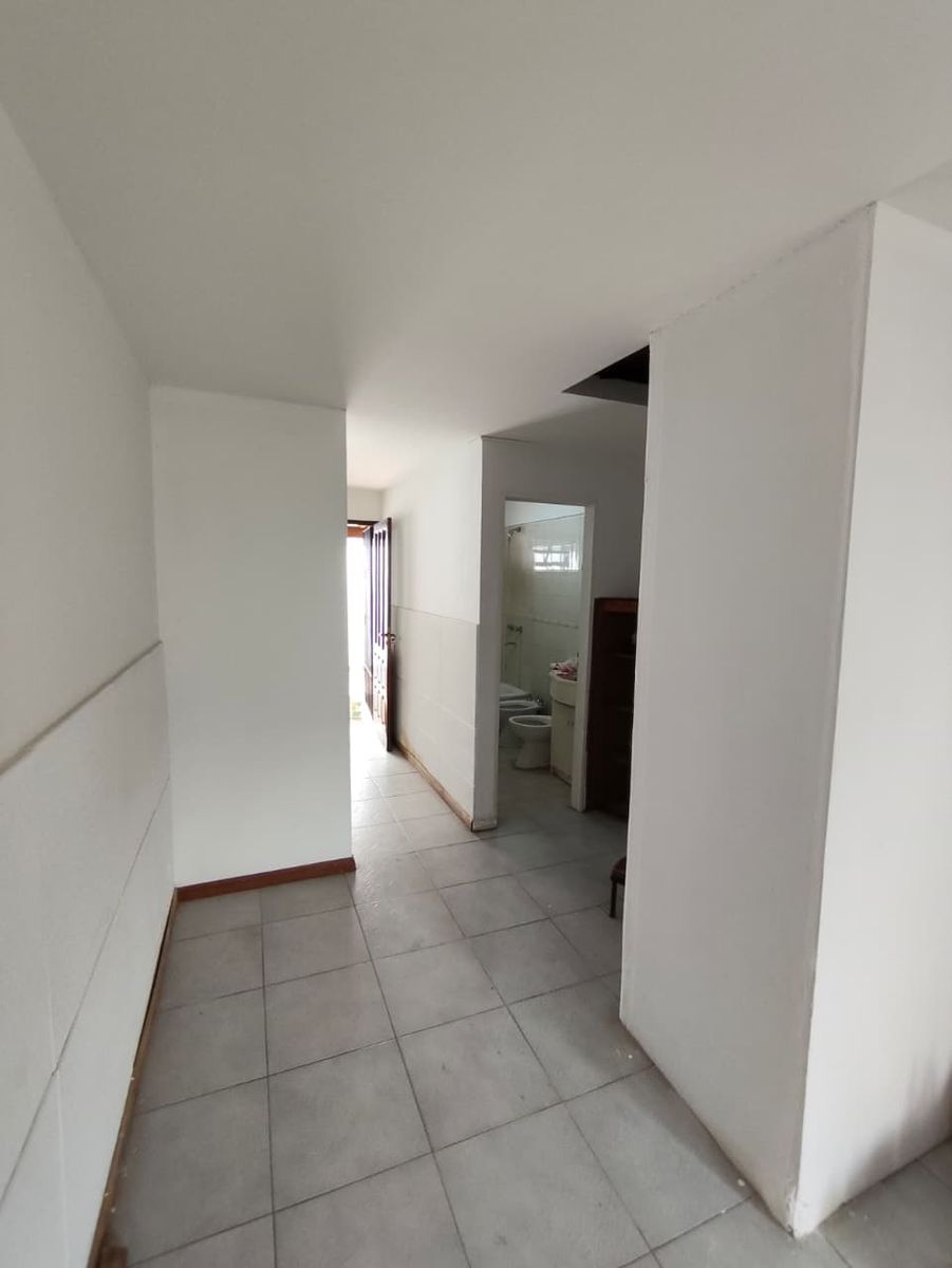 DUPLEX 3 AMBIENTES CON COCHERA EN CASTELAR NORTE - 7
