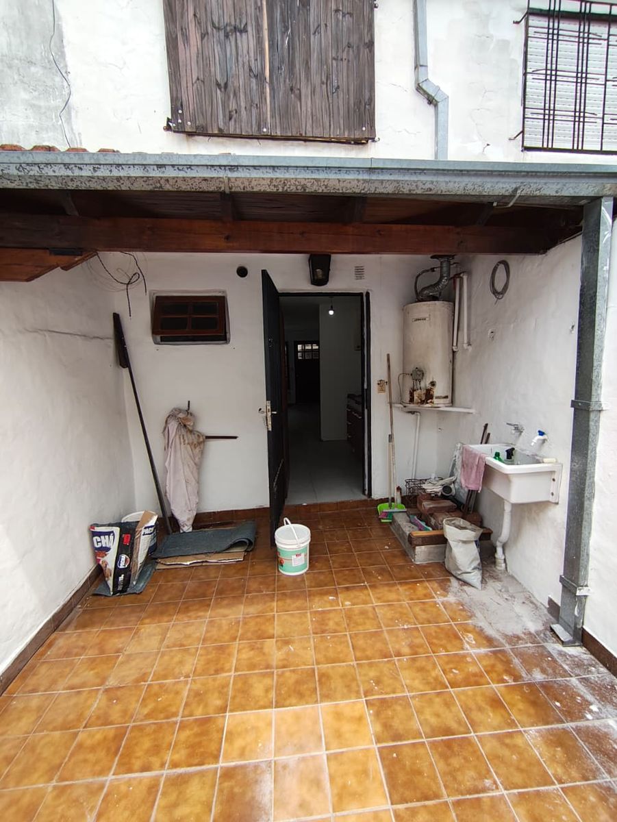 DUPLEX 3 AMBIENTES CON COCHERA EN CASTELAR NORTE - 23