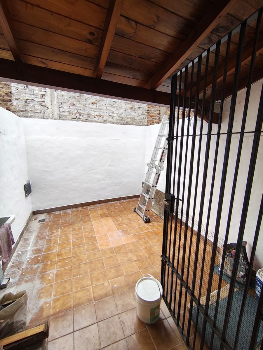 DUPLEX 3 AMBIENTES CON COCHERA EN CASTELAR NORTE - 24